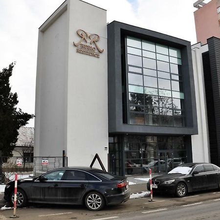 Rubio Residence - Accmonia Luxury Apartment Arad Buitenkant foto